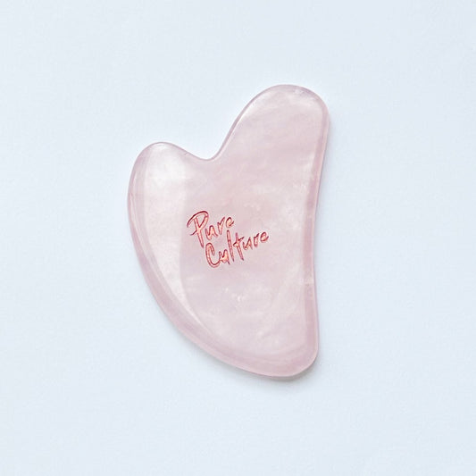 Heart-shaped rose quartz